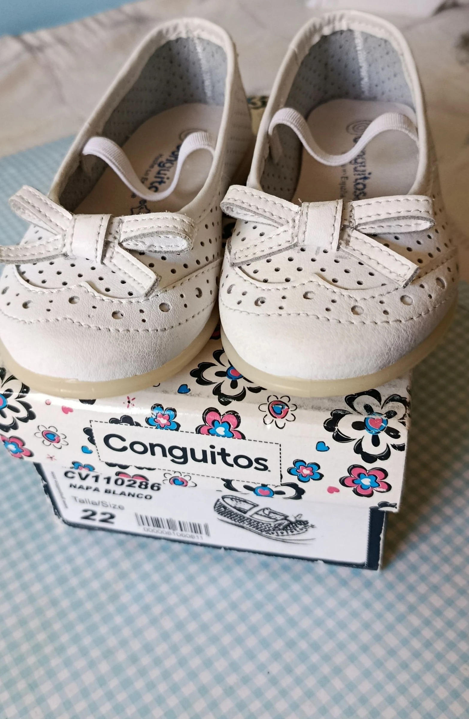White girls' shoes – photo 4
